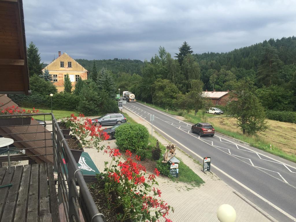 Penzion A Restaurace Lemberk Jablonné v Podještědí Buitenkant foto